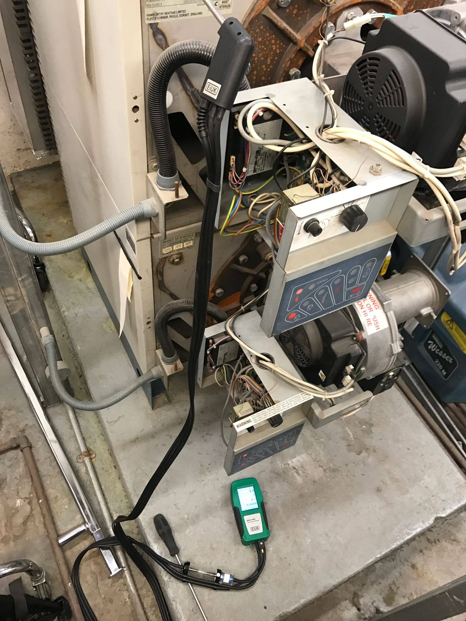 gas safe registered engineer near me North Watford, WD24